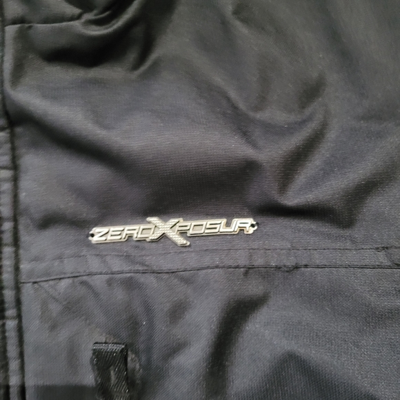 ZeroXposur Boys Black and Red Warm Winter Jacket large - Picture 4 of 8